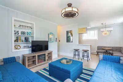 Image de Nouvelle rénovation dans le quartier historique avec 2 places de parking