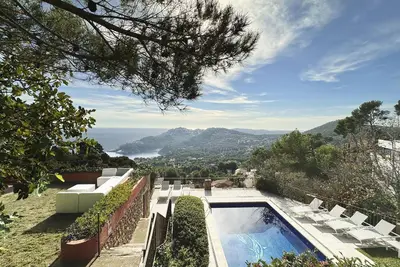 Image de Location de villa avec piscine à Begur, Aiguablava