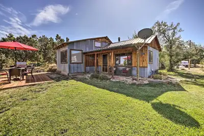 Image de Dolores Cabin idyllique w / Fire Pit et vue sur le lac!