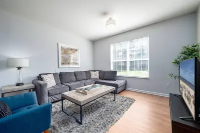 Image de Luxueux Lakeview Condo à Vista Cay Resort à côté de Convention Center