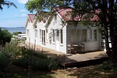 Image de Captain Lock's Cottage (présenté sur «Cartes postales»)