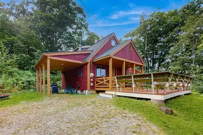 Image de Nouvelle Liste! Hilltop home w / deck, vue sur la baie de Penobscot - pr��s des festivals et plus!