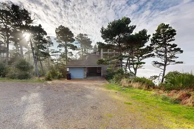 Image de Maison en bord de mer avec deux balcons et de belles vues - les chiens sont les bienvenus aussi!