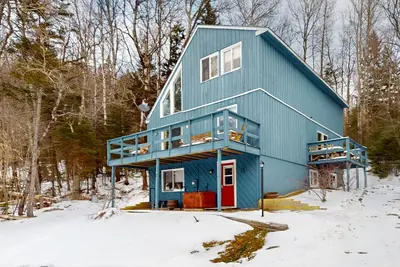 Image de Maison confortable et accueillante près des pistes - foyer au bois, divertissement à domicile