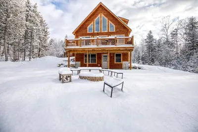 Image de The Escape at Thunder Snow Nouveau Lodge Sunday River avec une vue imprenable pour se réveiller