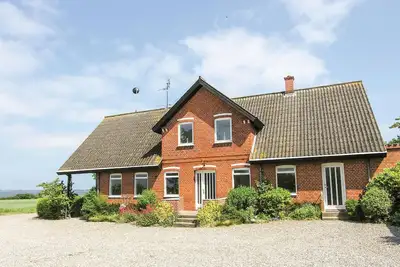 Image de Magnifique maison de 5 chambres à.
