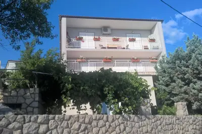 Image de Bel appartement à Dramalj avec une grande terrasse donnant sur la mer
