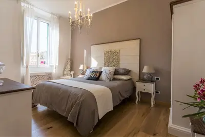 Image de Doria Apt near St. Peter and Metro A, with Wi-fi and Ac.