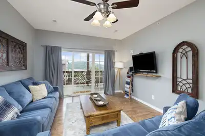 Image de Condo de luxe 2 chambres sur le lac # 229048