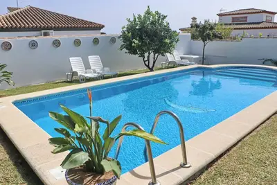 Image de Bungalow avec piscine commune
