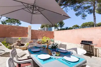 Image de Confortable appartement pour 6 personnes avec Wifi, Tv, terrasse, animaux admis et parking