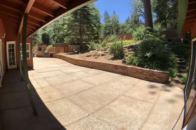 Image de Nombreuses remises disponibles. Envoyez une demande avant de réserver.