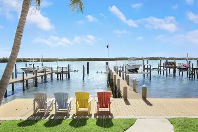 Image de ☼ Nouvelle Liste ☼ Belle maison Intercoastal de style Key West!