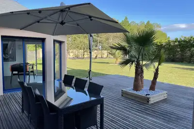 Image de Grande Maison 8 personnes  avec piscine intérieure et jardin
