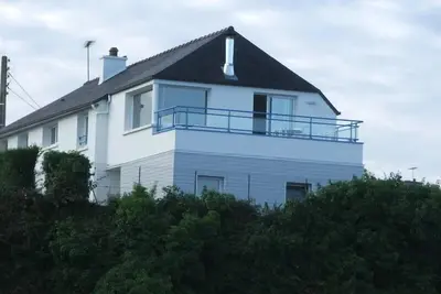 Superbe gîte, vue mer, près des  plages du port et des sentiers côtiers.