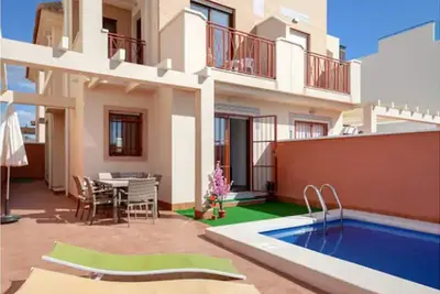 Image de Flagship Private Villa 3bed + pool - 6 personnes Mazarron (Wifi Gratuit & Air conditionné)!