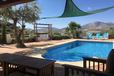 Image de Belle ferme restaurée avec piscine privée à Malaga, Andalousie