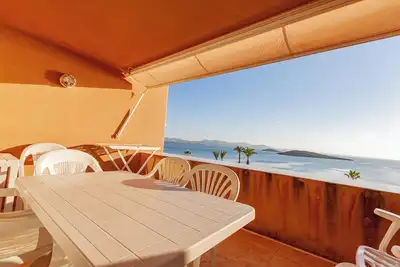 Image de Inmovecos Apart. fam. con vistas Sol103