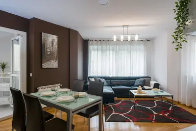 Image de \"SantaMaria I\" Appartement moderne à 4 km de Santiago, connexion WiFi-Netflix-Hbo