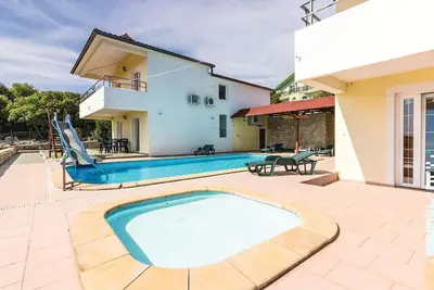 Image de Appartement confortable à Labin avec.