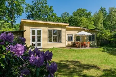 Image de Acasialaan 10 vacances dans un bungalow moderne dans la nature