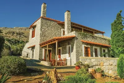 Image de Belle maison de 5 chambres à Agios.