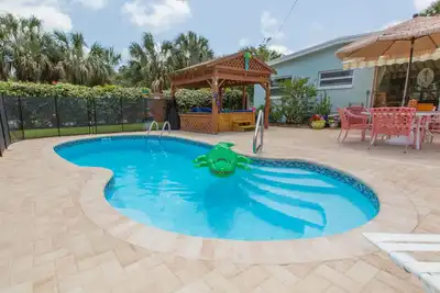 Image de Super Deal du 24 au 7 septembre 1500 $ par semaine. Animaux Ok