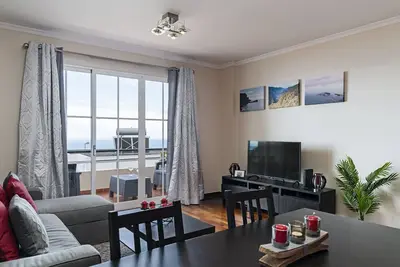 Image de Caniço V, la tranquillité avec vue sur la mer.