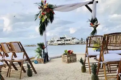Image de Marlin Bay Resort & Marina - Maison au bord de l'eau dans un complexe de luxe - Terrasse sur le toit