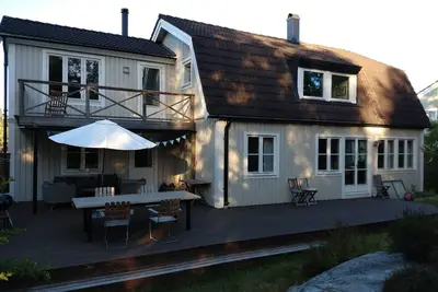 Image de Villa dans une belle banlieue de Stockholm, près du lac, de l'archipel et de la mer