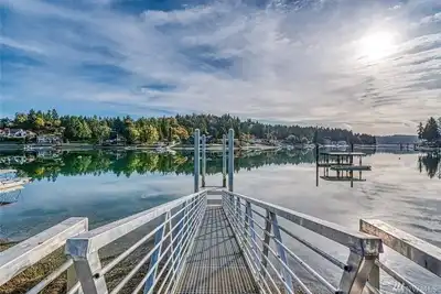Image de Studio autonome Waterfront: Wollochet Bay