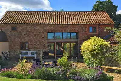 Image de Golden Lion Barn - Trois Chambres Maison, Couchages 6