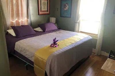 Image de Steve & Katie Riley Guest House, Breaux Bridge, 2 Bd, 1. 5 Artistes Ba Bienvenue!