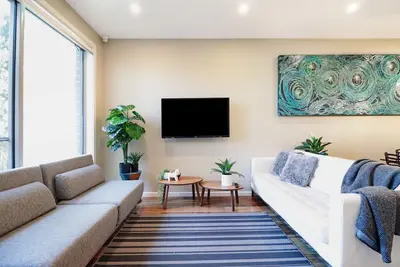 Image de Eros❤️dans Adelaide Oval val City Fringe Wifi Gratuit ✪ Netflix ✪ Parking ✪ Pet