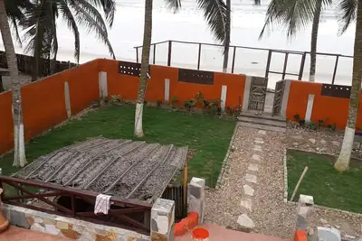 Image de Kokrobite Beach Front Vacation Home