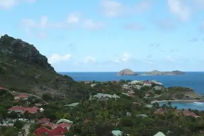 Image de Superbe studio pour deux, très bien situé, vue fantastique sur la mer, prix abordable