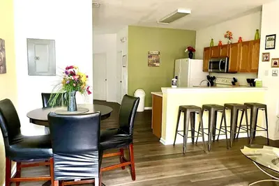 Image de Maison confortable récemment rénovée juste à côté de Disney World à Windsor Hills