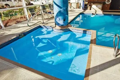 Image de Ocean Key Resort à côté de Rudee Inlet