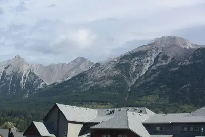 Image de Vue sur la montagne, dernier étage, grande terrasse, lits confortables