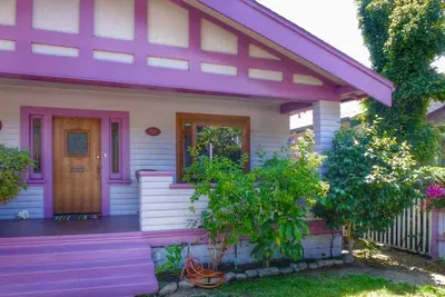 Image de Purple Moon Seabreeze Cottage