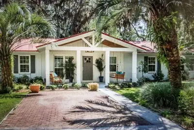 Image de Big Luxury Island Style Maison de plain-pied pour 9 personnes Emplacement idéal Internet rapide