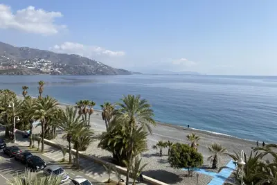 Image de Face Ă la Mer Appartement Avec Piscine