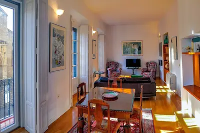 Image de Maison avec terrasse dans le centre de Séville avec wifi, climatisation et garage