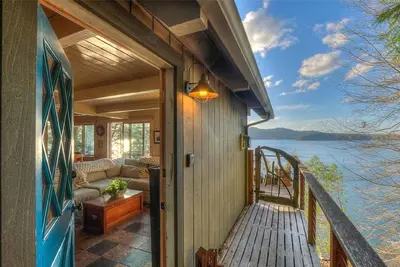 Image de Cottage 3br avec magnifiques couchers de soleil et plage privée