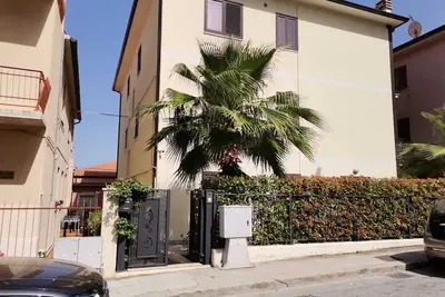 Image de Appartement en mezzanine dans un immeuble entièrement rénové! ! !