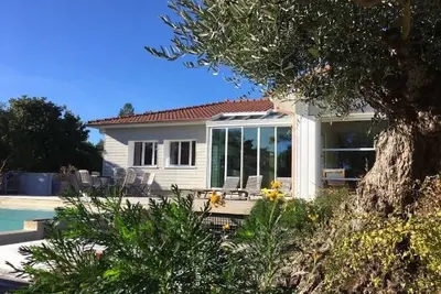 Image de Villa Labarthe - \nA 2 pas des plages et du port avec piscine et spa