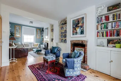 Image de 3-Bed Cosy Bookbinder House in Jericho Oxford