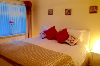 Image de The Palms Holiday Home Près de la belle plage de Benllech - enfants et animaux de compagnie