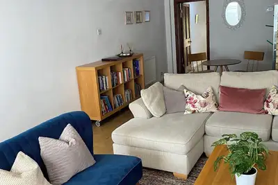 Image de Charmant cottage victorien 3br dans la ville historique de Colnbrook, Berkshire