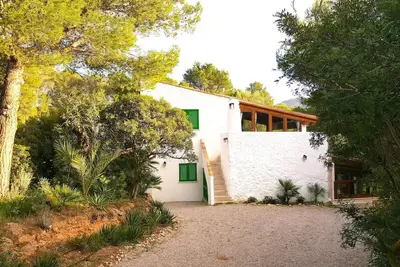 Image de Une maison calme dans la vallée, idéale pour les familles.